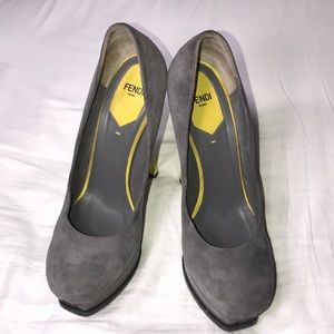 Fendi suede pumps size 38.5 - US 8.5